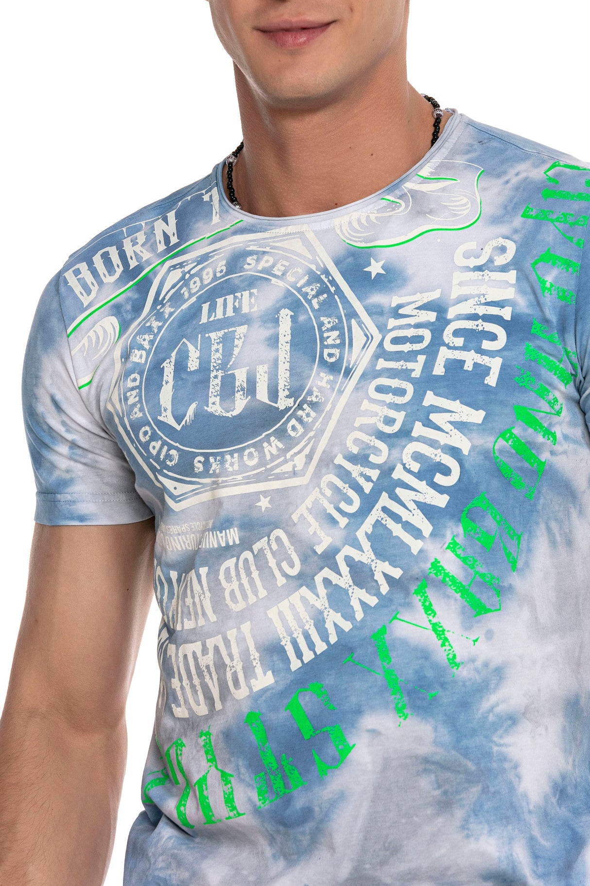 CT614 Men's T-shirt with fashionable batik pattern