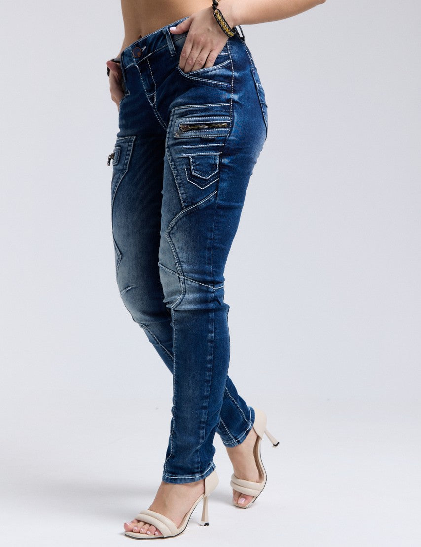 WD200B Women's Comfortable Low-Waisted Jeans in Skinny Fit