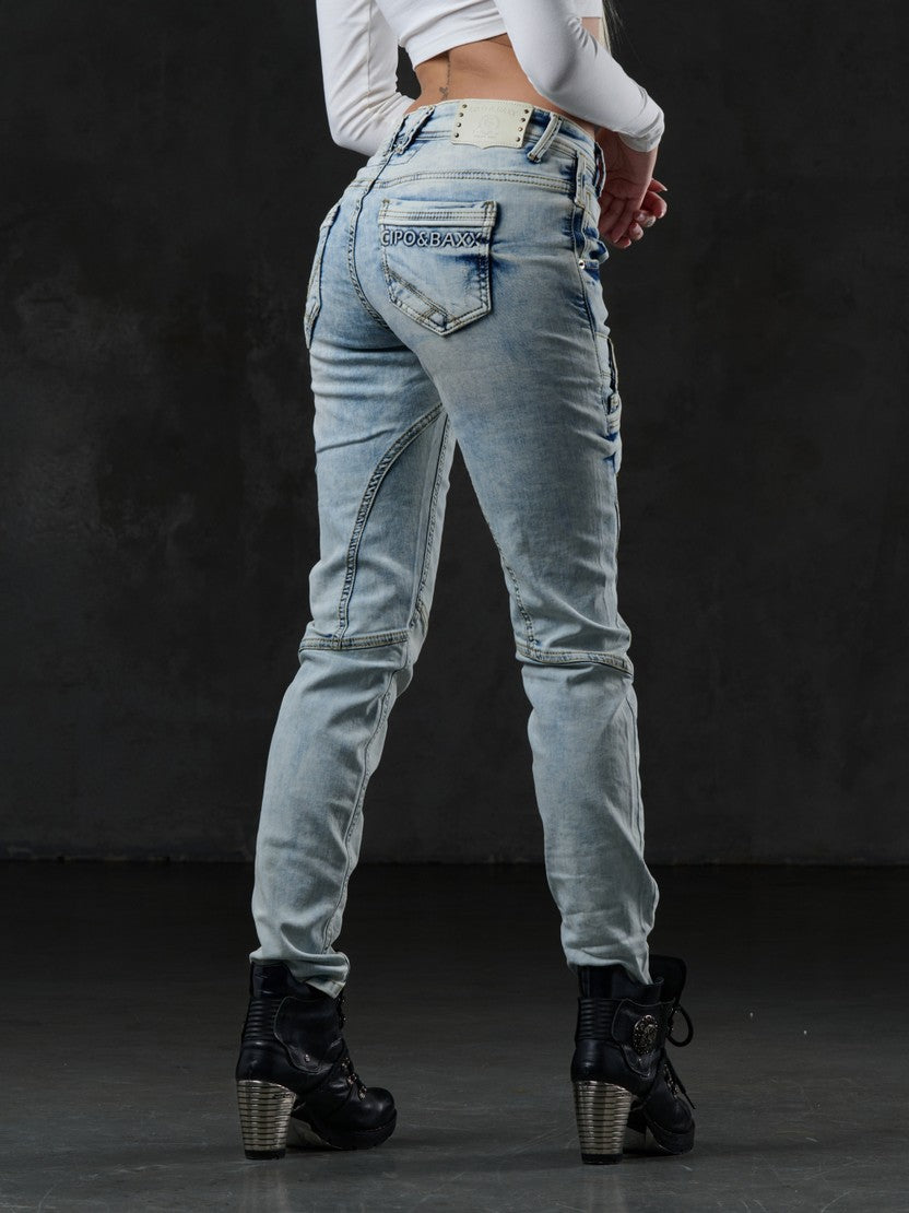 WD216 Women's comfortable jeans in a fashionable wash, slim fit