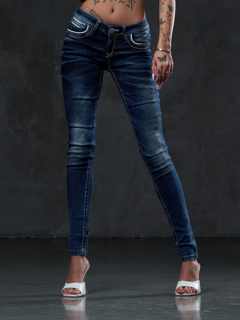 WD256 Women's Slim-Fit Jeans with Embroidered Pockets in
