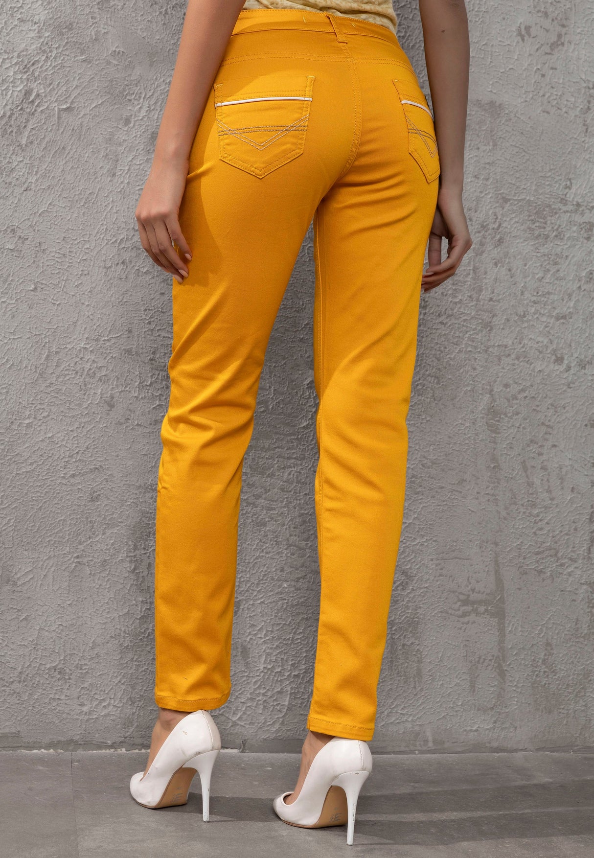 WD256B Women's trousers in solid color