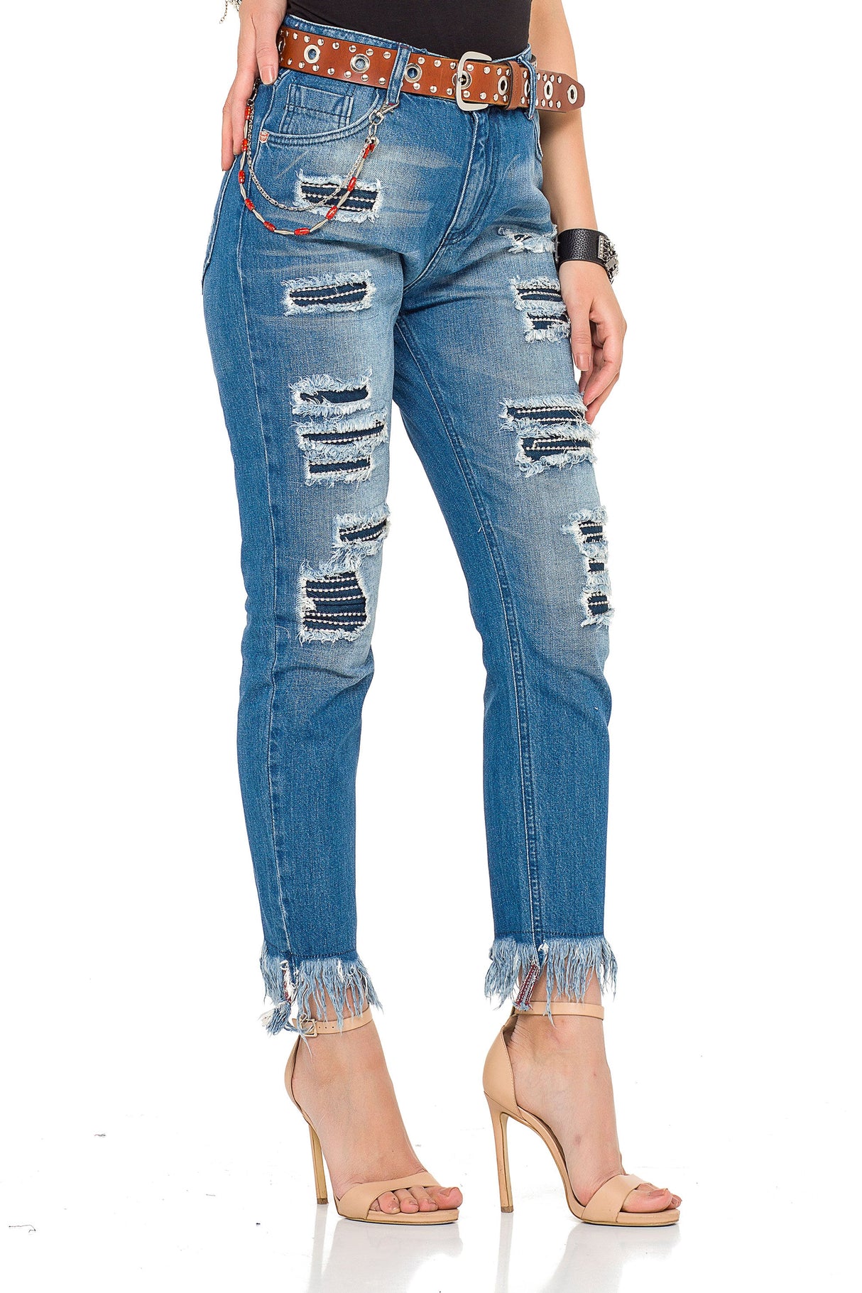 WD304 Women's comfortable jeans with a special cut-out look