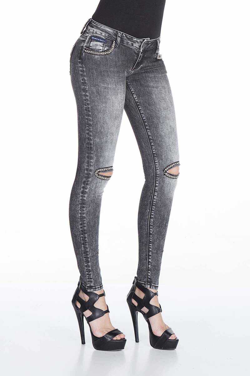 WD307 Women's slim-fit jeans in a trendy used look