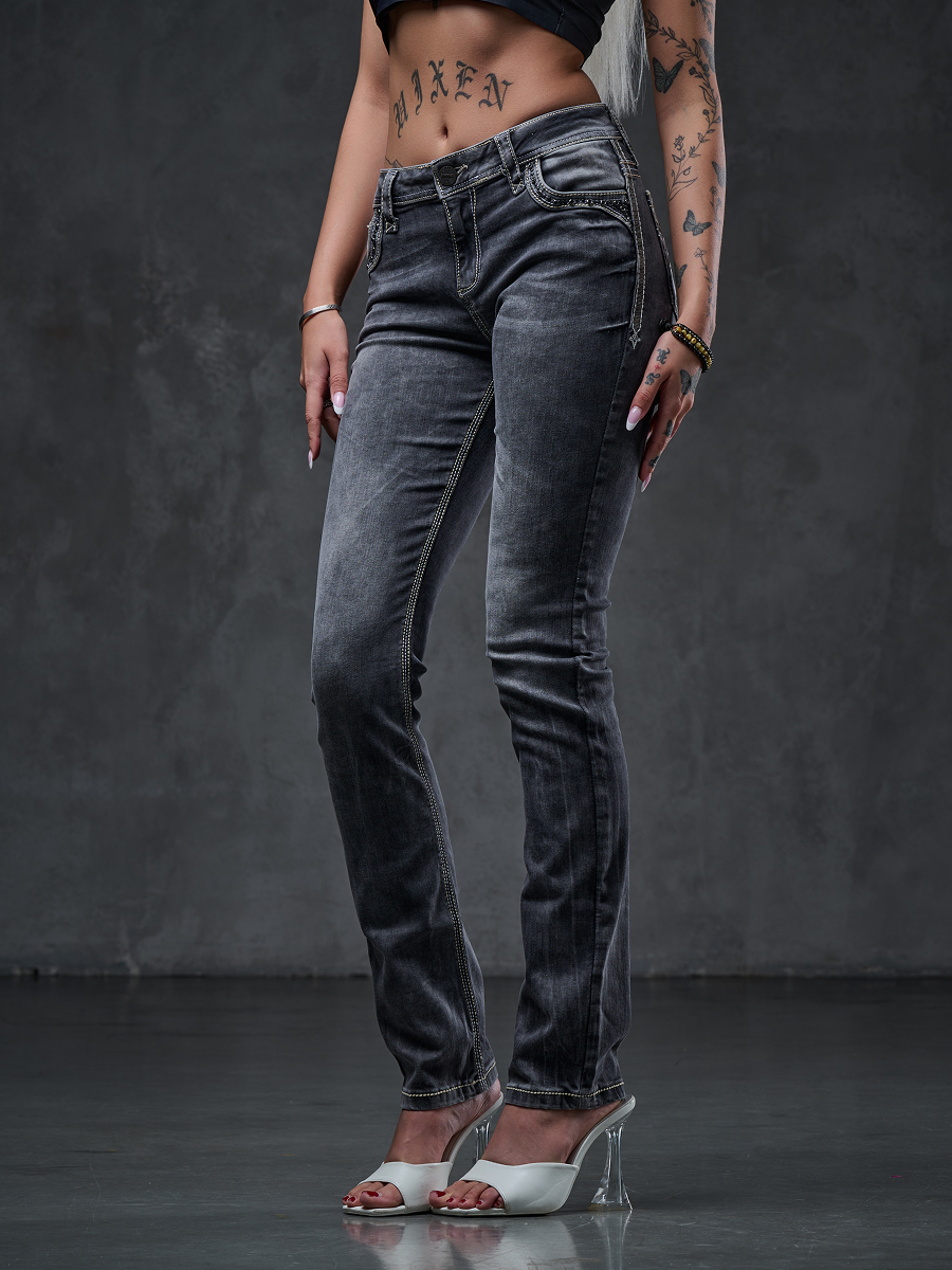 WD436 Women's slim-fit jeans with eye-catching embroidery