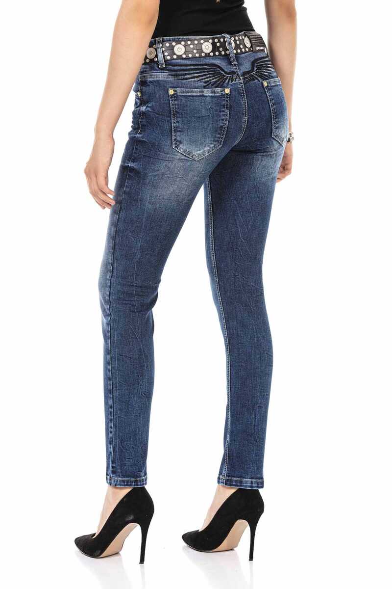 WD471 Women's slim-fit jeans in a classic 5-pocket design