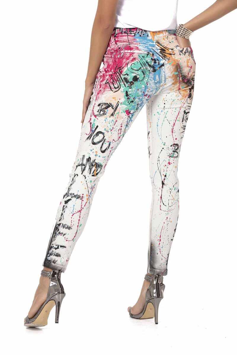 WD472 Women's slim-fit jeans in a vibrant design