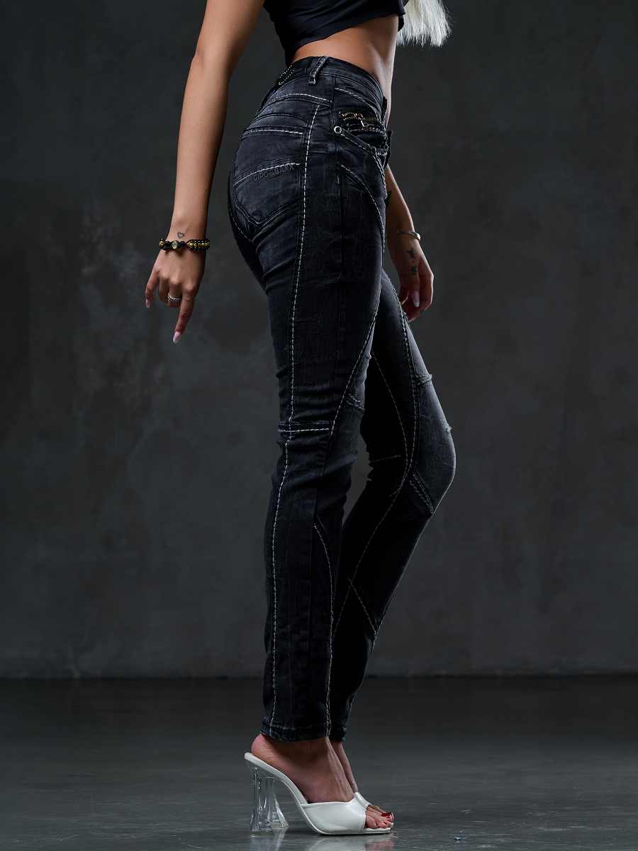 WD477 Women's straight jeans with trendy decorative seams