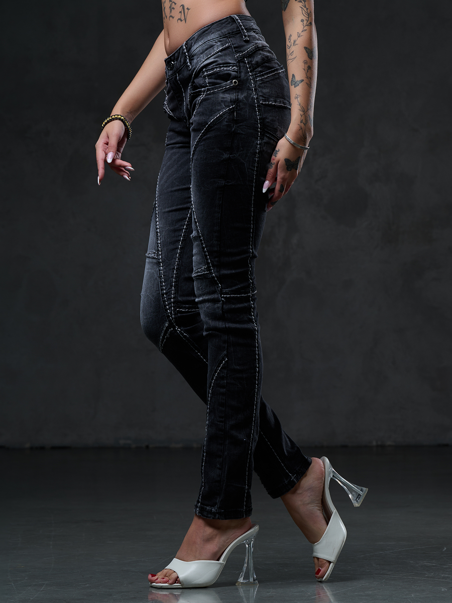 WD477 Women's straight jeans with trendy decorative seams