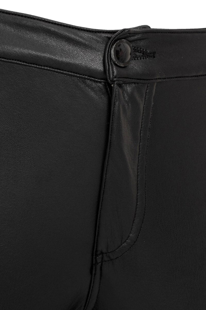 WD495 Women's skinny jeans in leather look