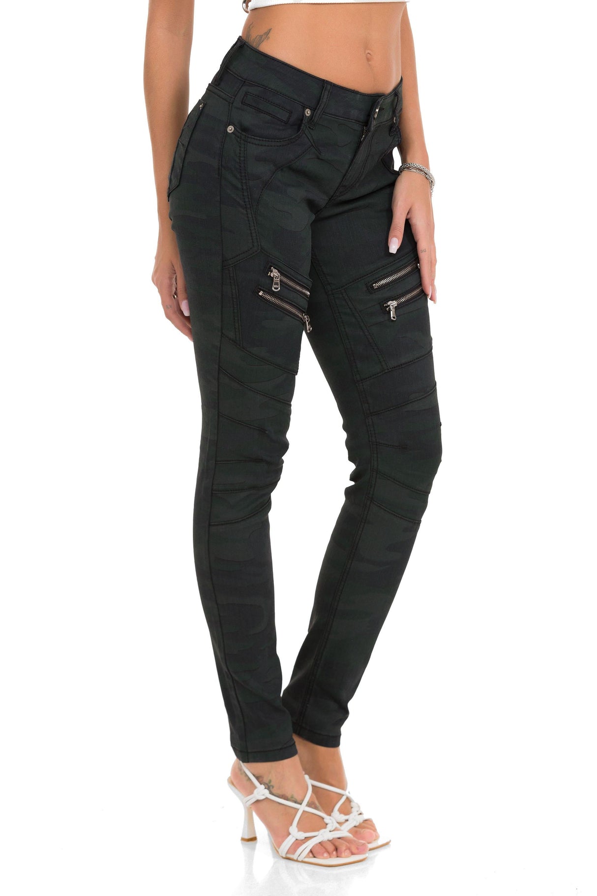 WD501 Women's Slim-fit Jeans with decorative stitching, zippers and brand logo