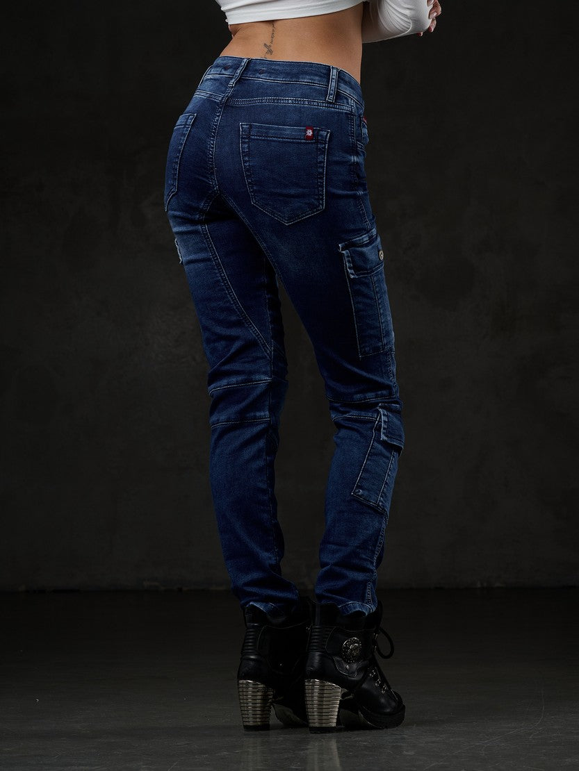 WD531 Slim Fit Women's Jeans with Cargo Pockets