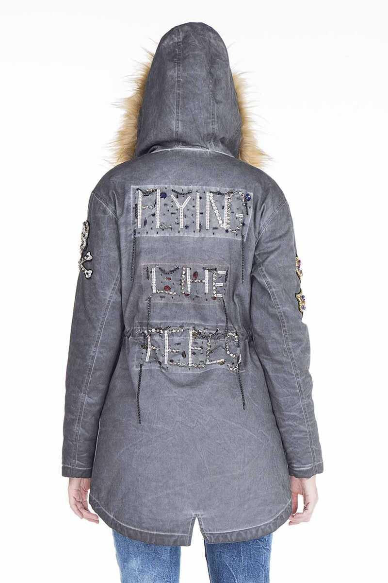 WJ144 Women's outdoor jacket with stylish appliqués