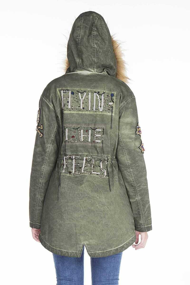 WJ144 Women's outdoor jacket with stylish appliqués
