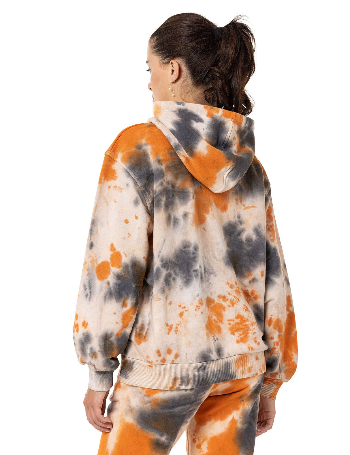 WLR149 women's jogging suit with a cool batik look