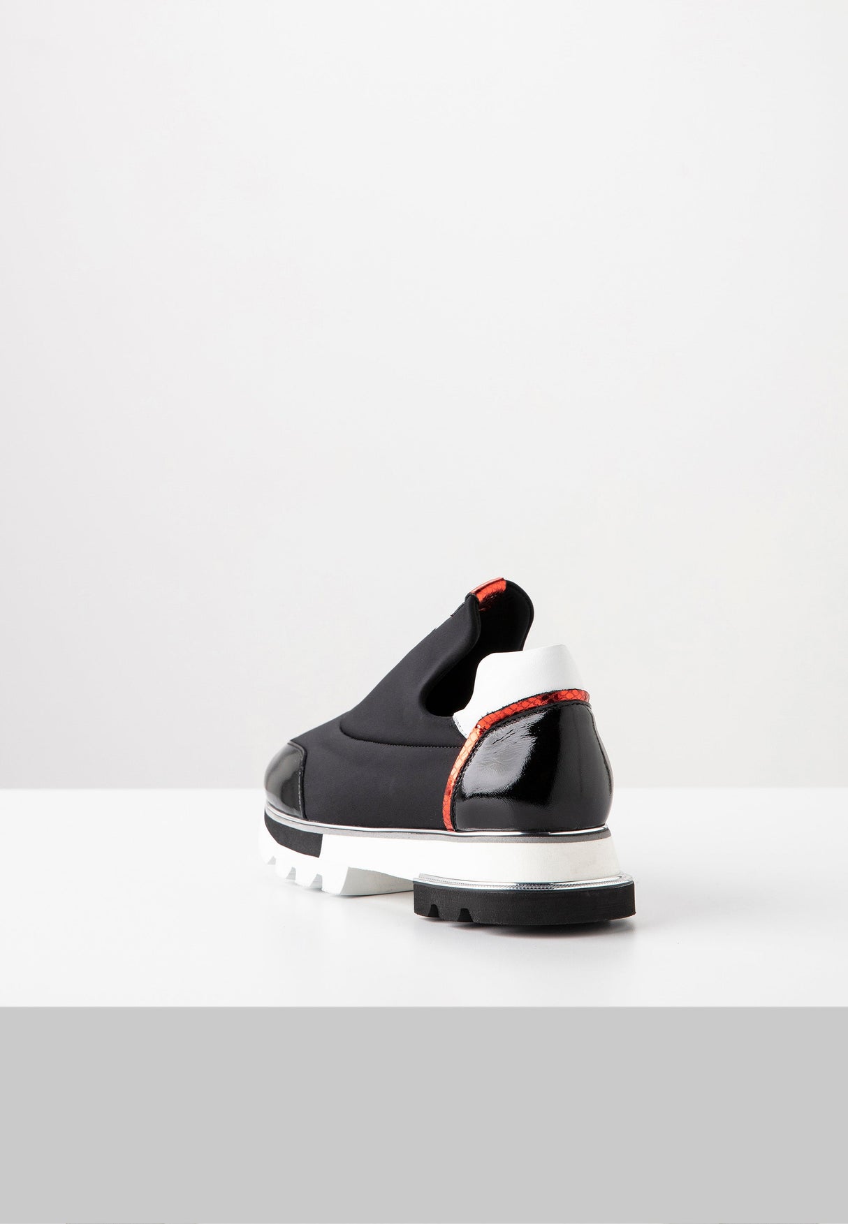 WS104 WOMEN'S SHOES