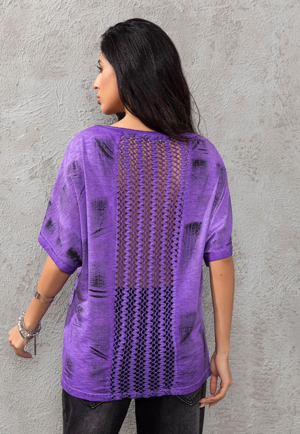 WT377 Women's T-shirt with large print