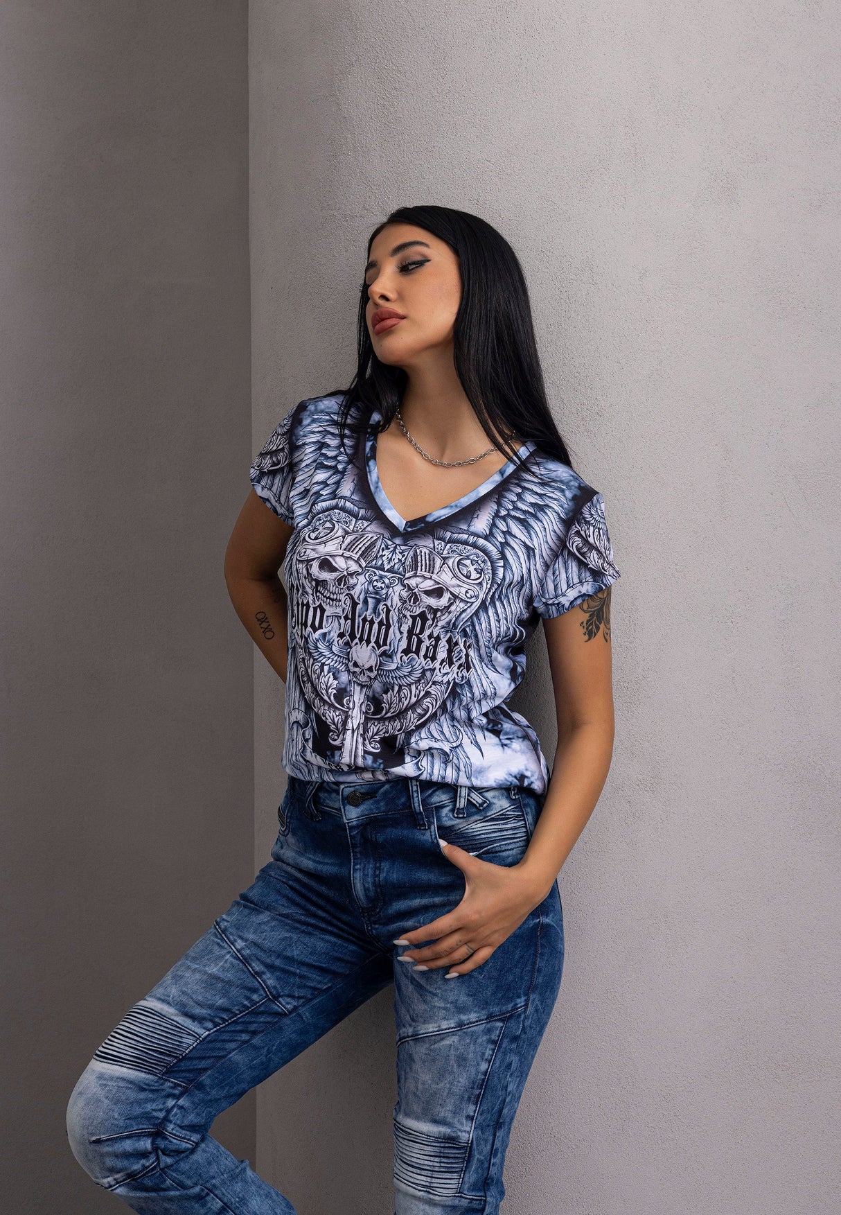 WT384 Women's T-Shirt – Modern design with digital print