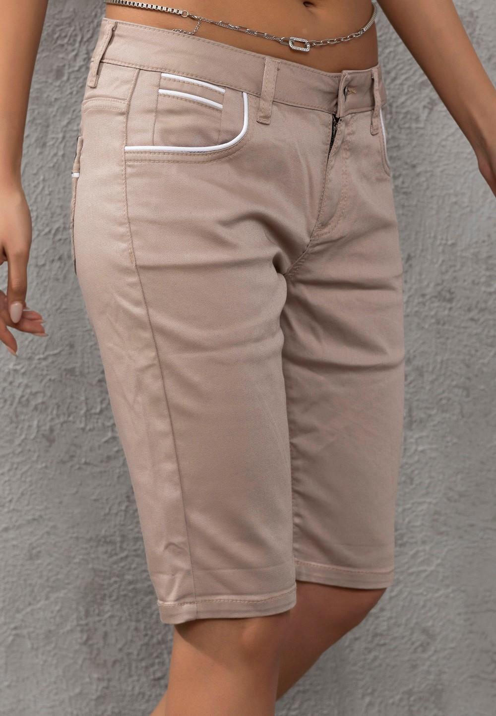 WK196 Women's shorts with trendy details