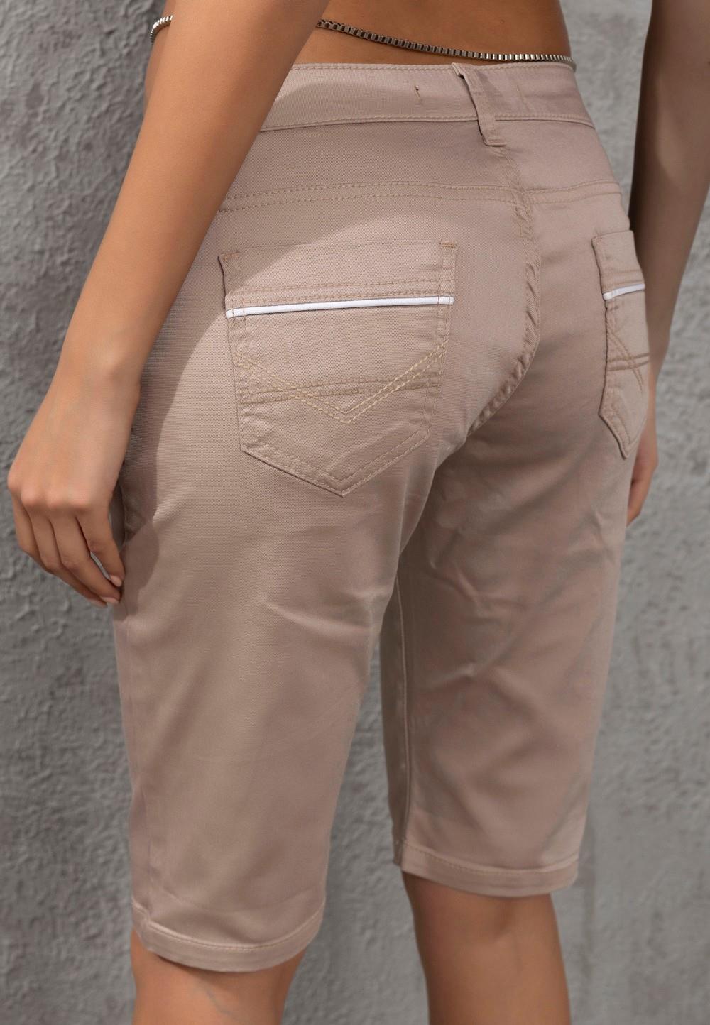 WK196 Women's shorts with trendy details