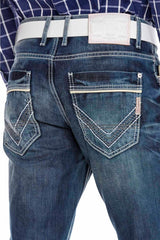 CD184 Men's comfortable jeans with contrasting decorative seams in straight fit