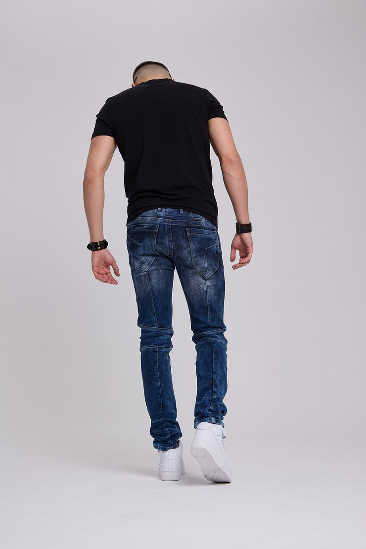 CD286 Men's comfortable jeans with a cool wash and decorative stitching
