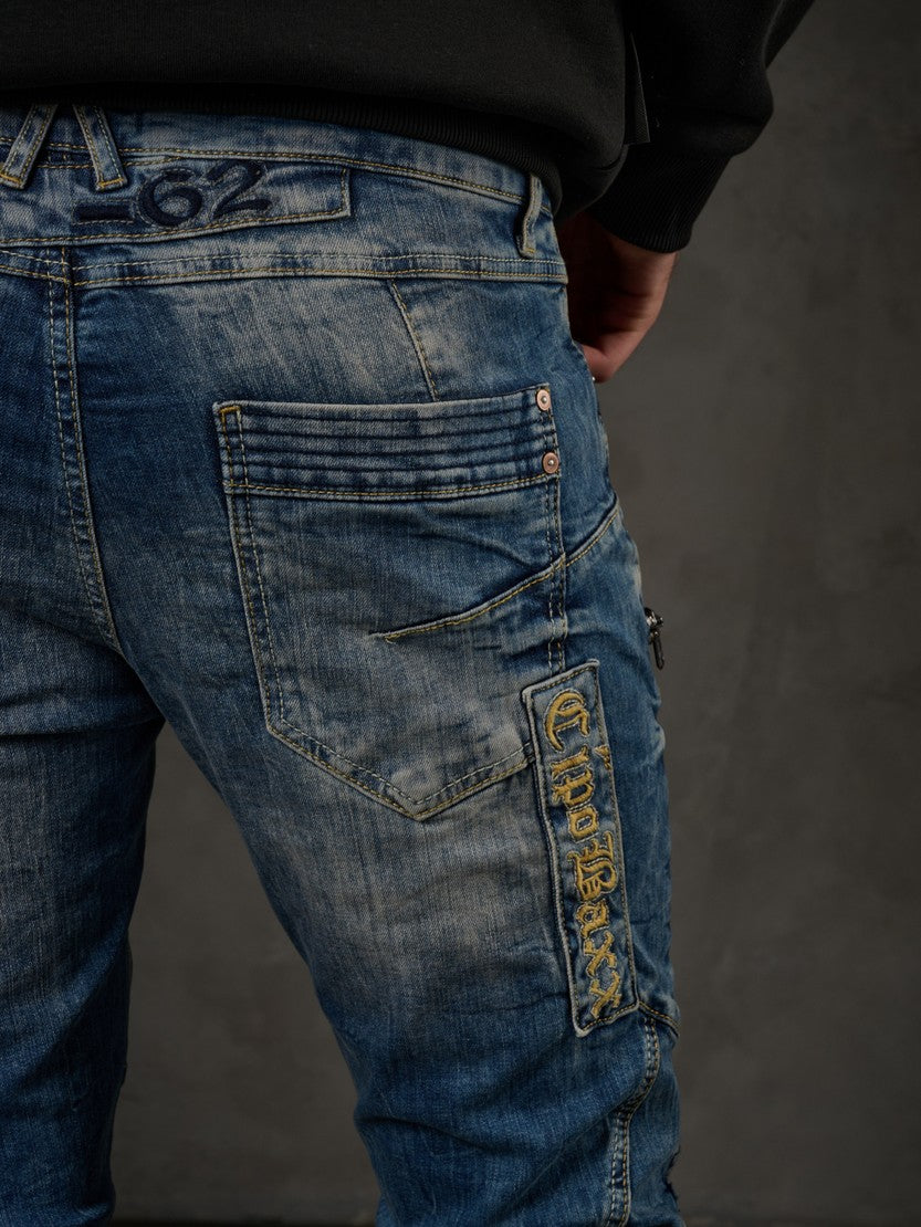 CD293 Men's comfortable biker-style jeans in straight fit