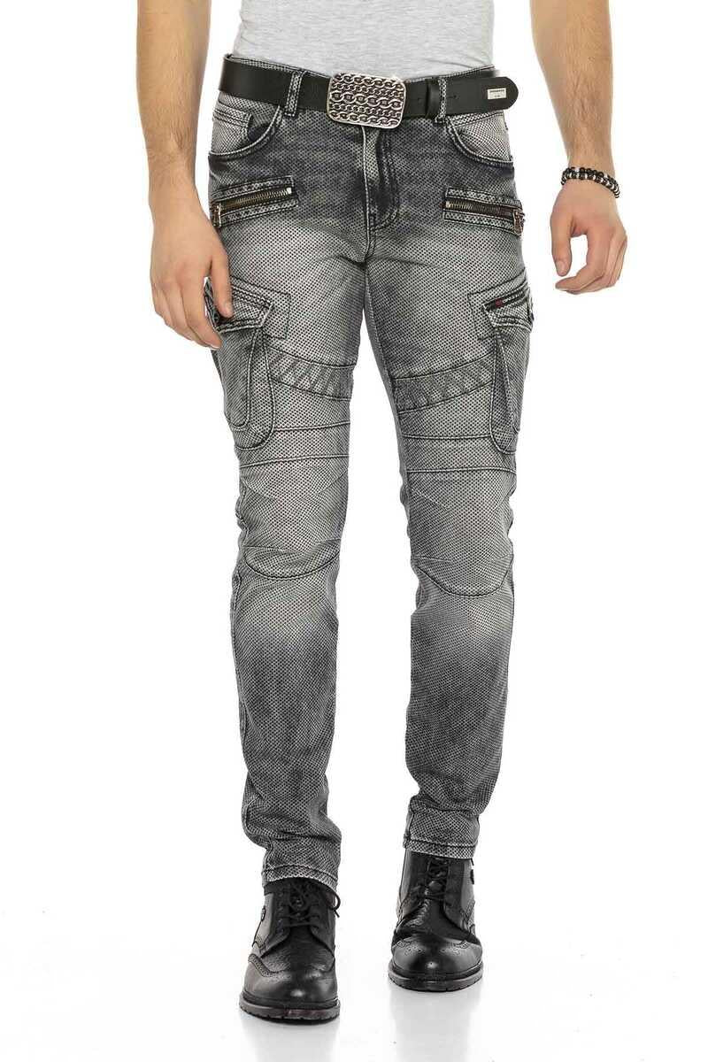 CD369 Men's skinny jeans with cool appliqués