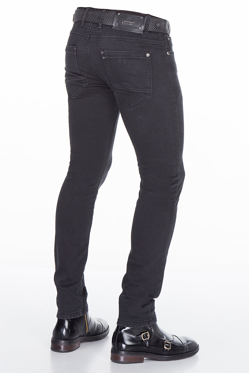 CD403 Men's slim-fit jeans in a classic 5-pocket design