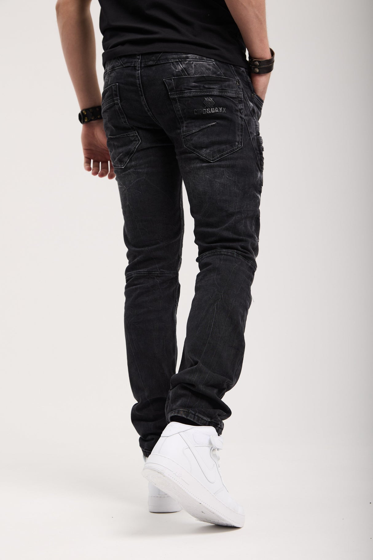 CD491 Men's slim-fit jeans with decorative zipper