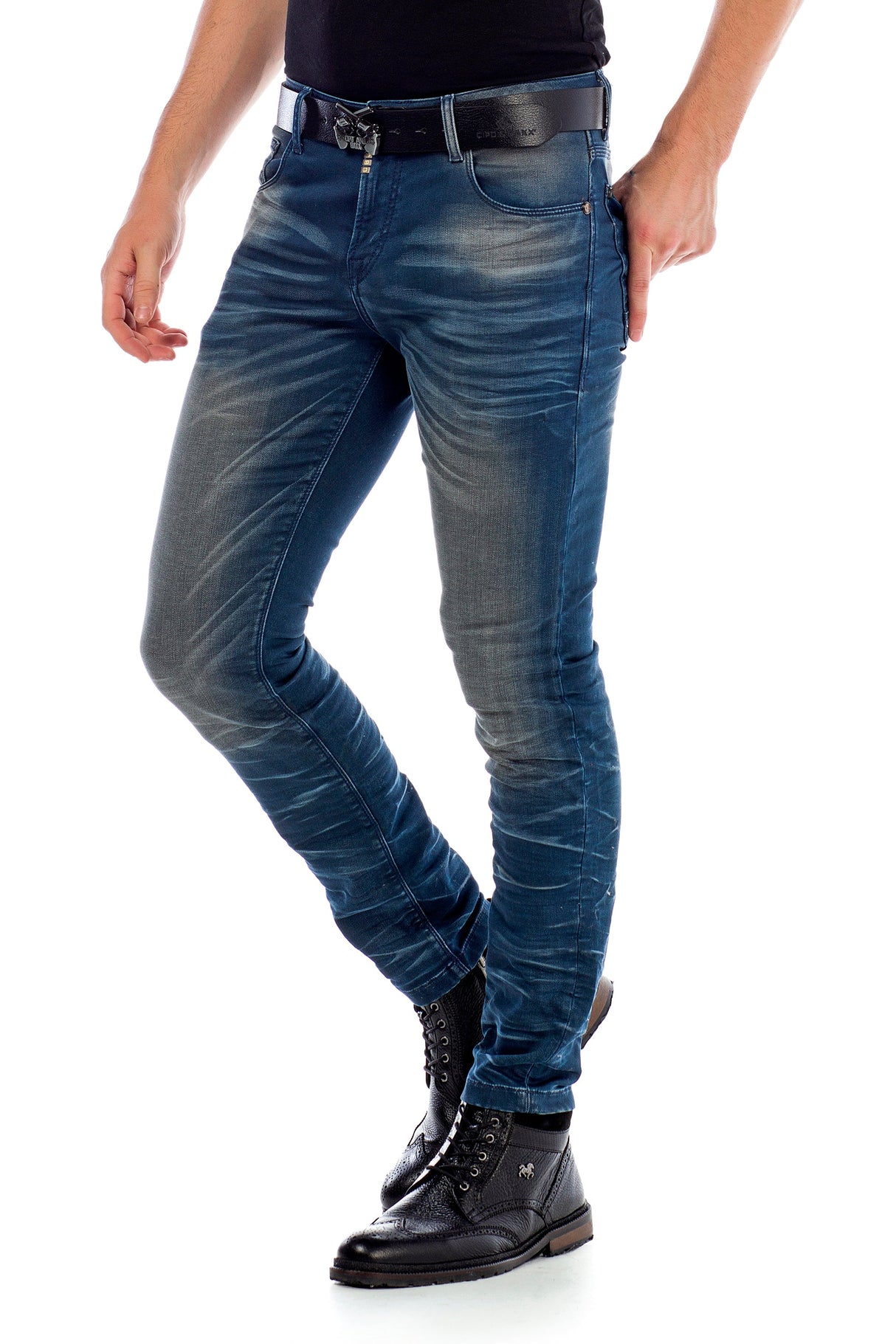 CD492 slim-fit jeans in 5-pocket style