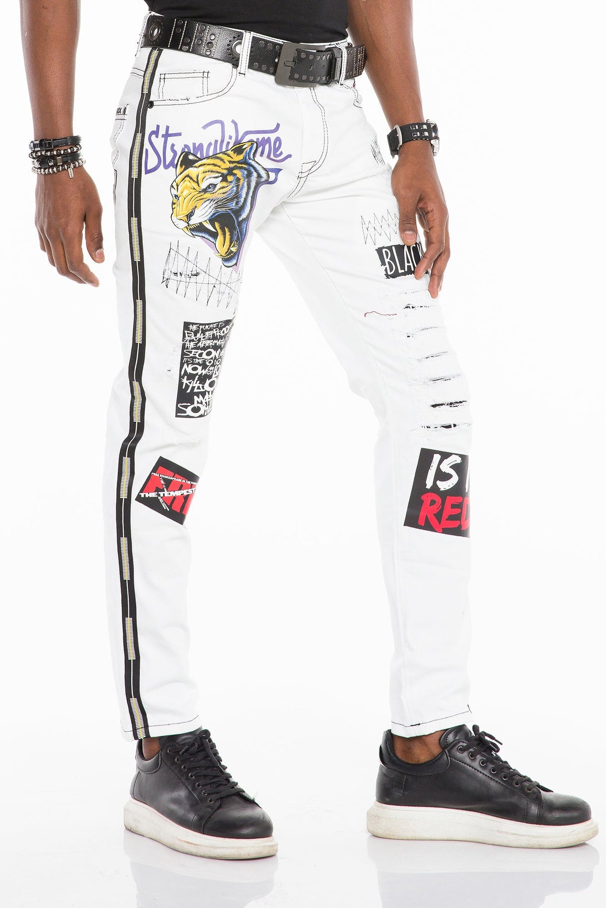 CD525 Men's Jeans with Stripes and Side Panels