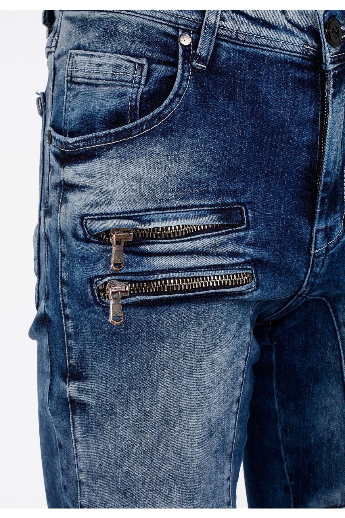 CD551 Men's comfortable jeans with fashionable details in straight fit