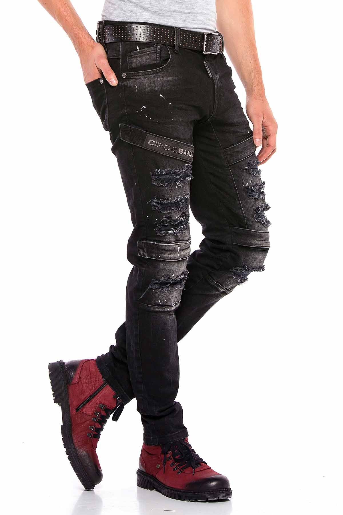 CD555 Men's slim-fit jeans in a fashionable destroyed look