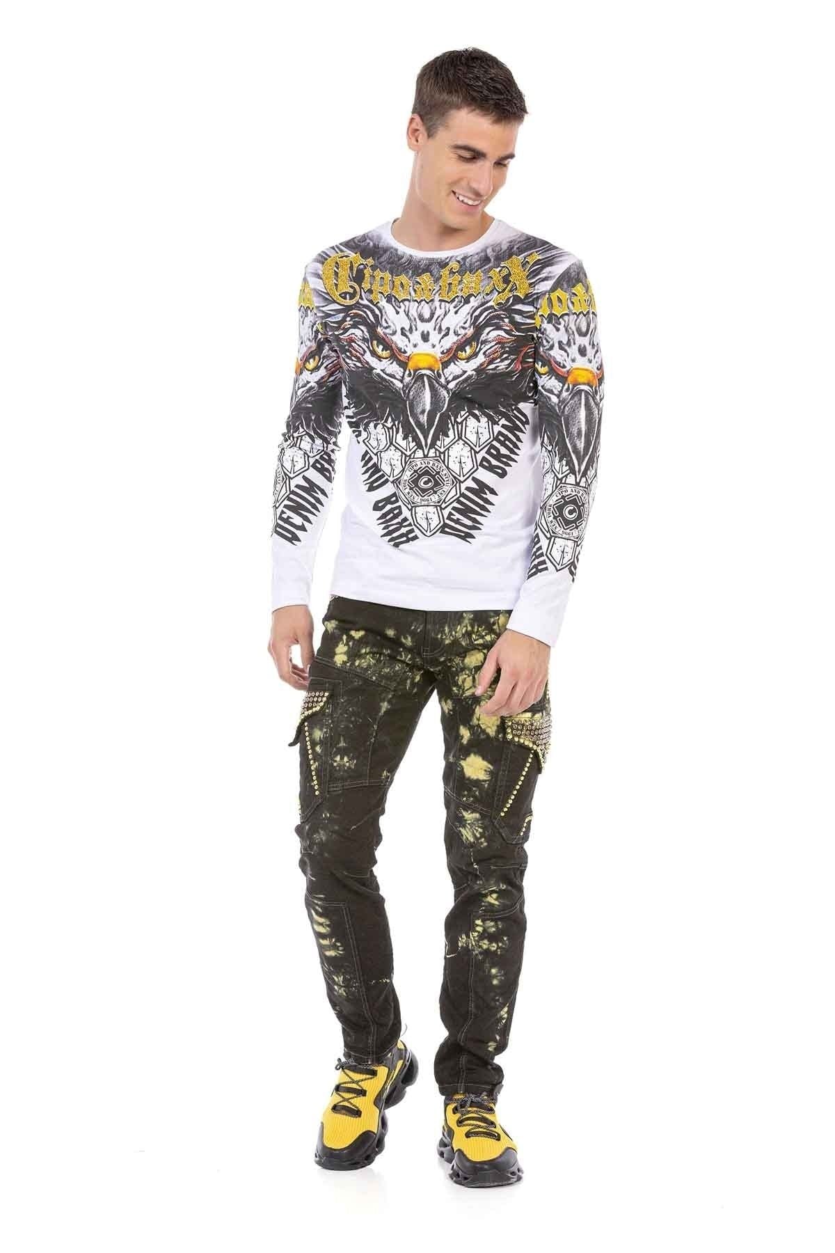 CD677 Men's Straight Fit Jeans with striking wash