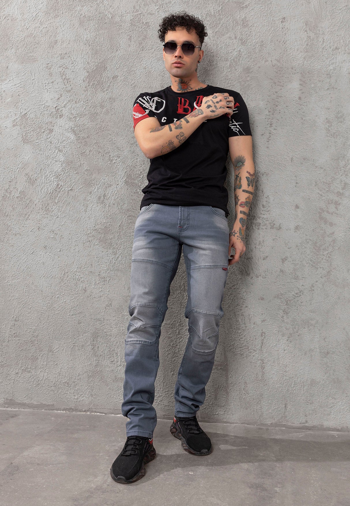 CD699 Men's Straight Fit Jeans with Cool Used Wash