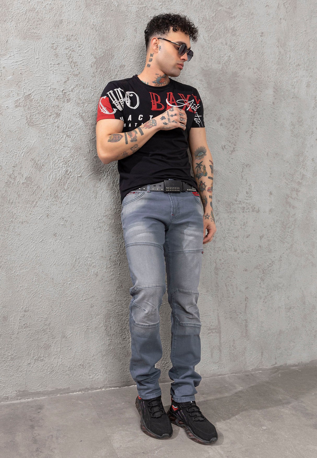 CD699 Men's Straight Fit Jeans with Cool Used Wash
