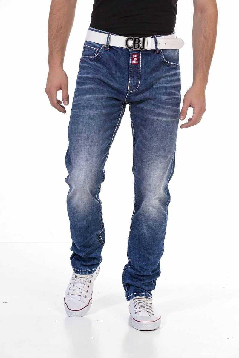 CD704 Men's Straight Fit Jeans in Classic 5-Pocket Style