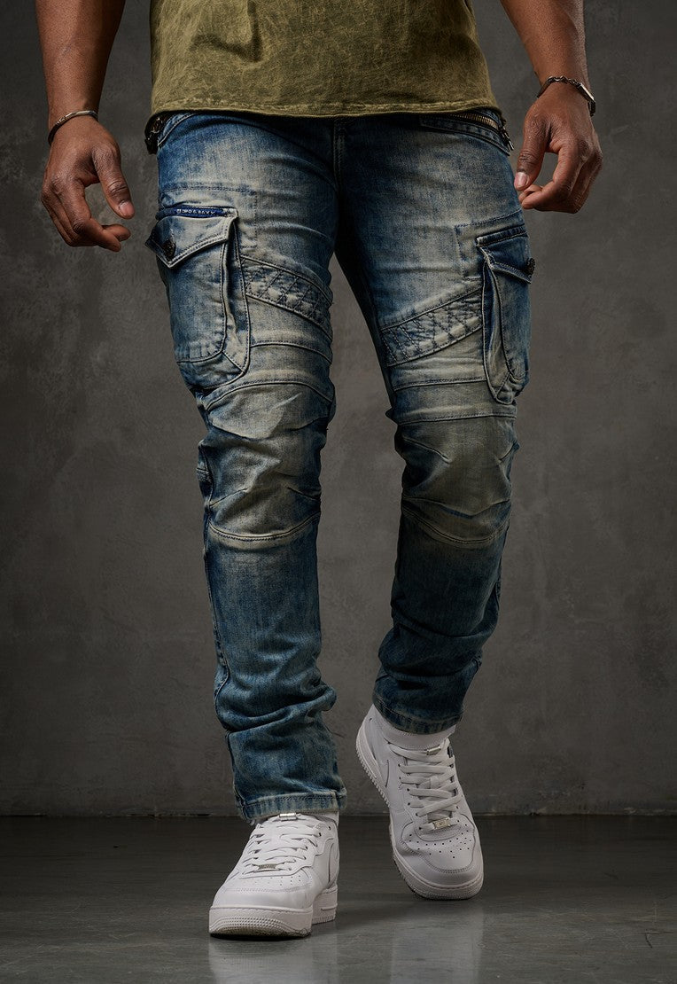 CD780 Men's Straight Jeans with trendy cargo pockets