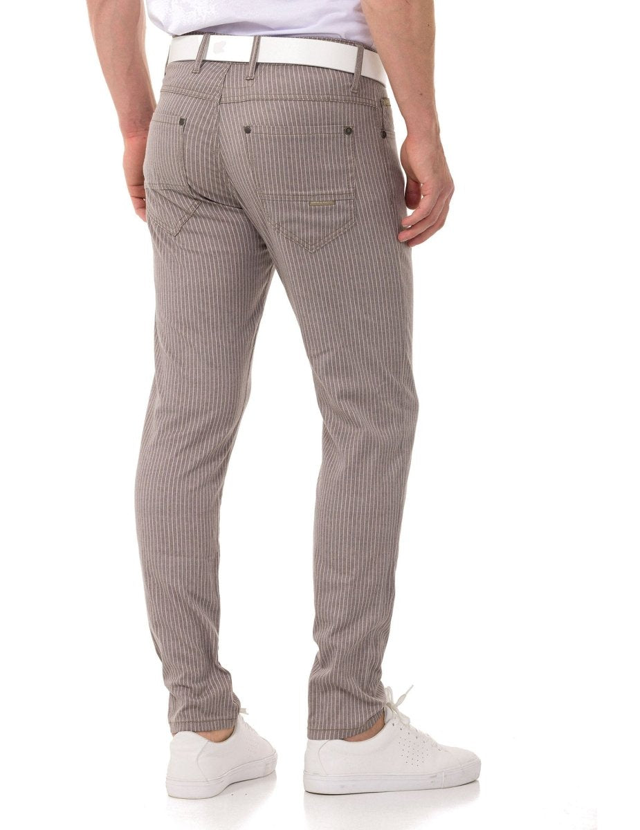 CD841 Men's fabric trousers in a fashionable slim fit cut