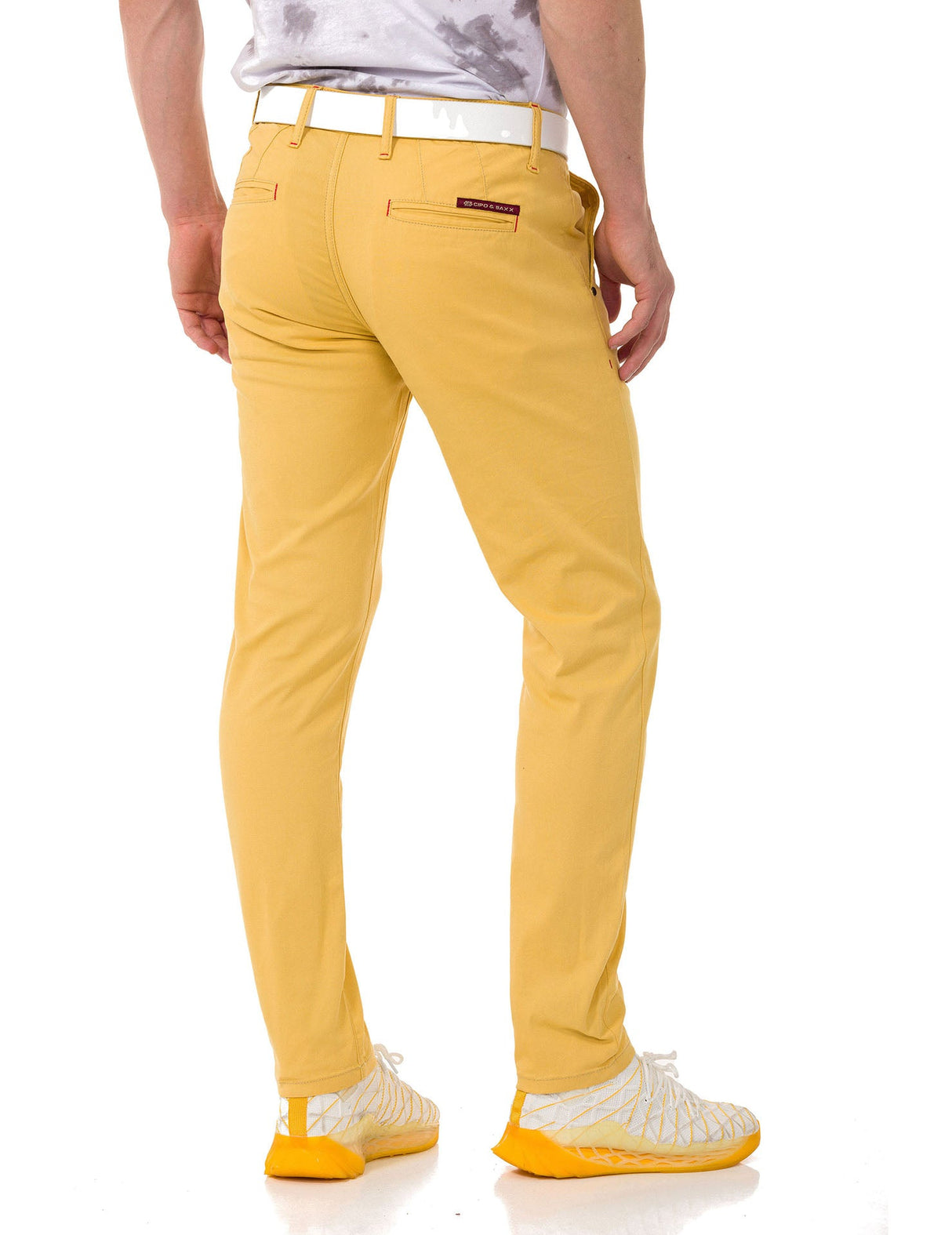 CD842 Men's Jeans – Stylish Regular Fit Denim with striking details