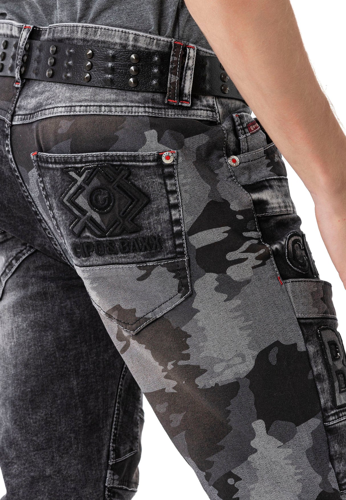 CD859 Men's Jeans in a unique look