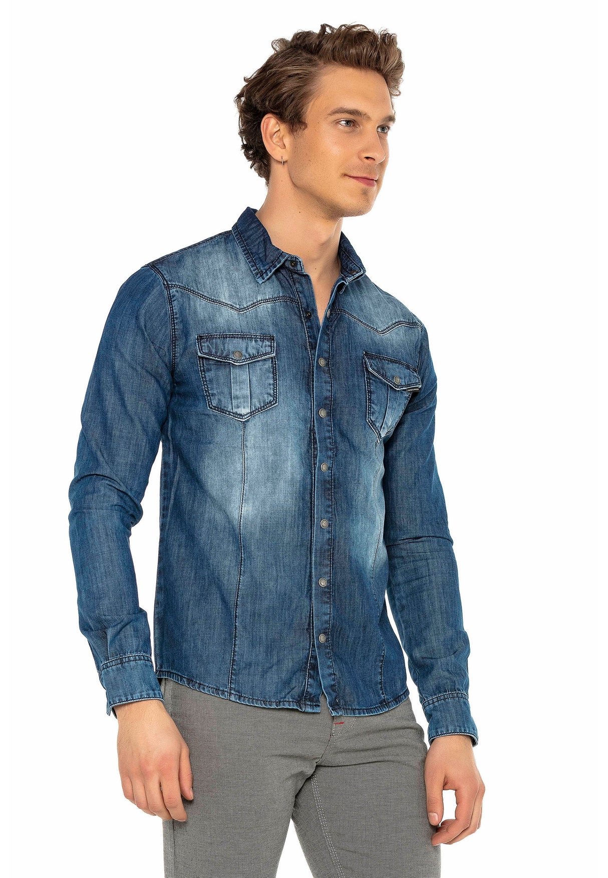 CH165 Men's denim shirt with practical snap buttons