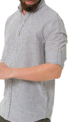 CH194 Men's shirt with striped design