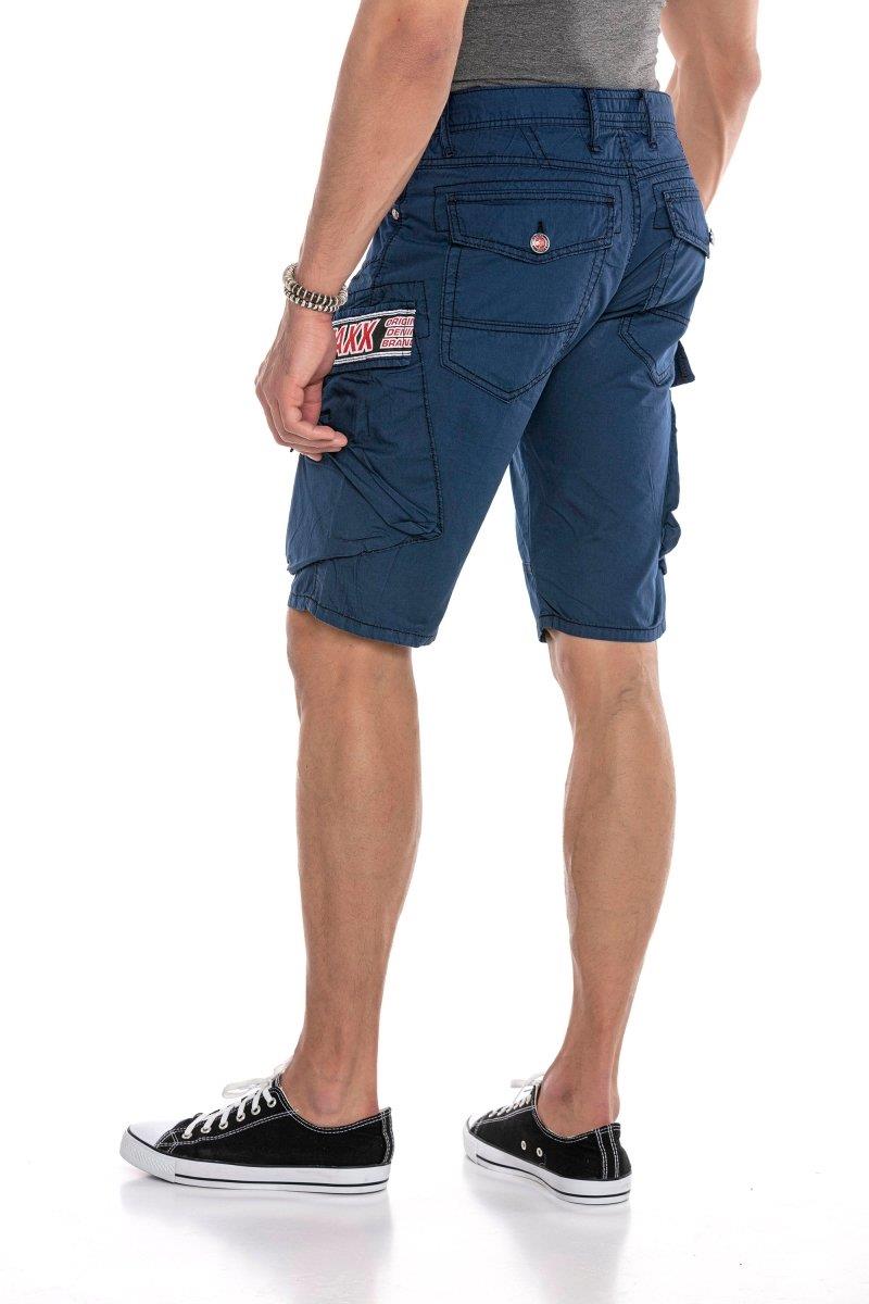 CK243 Men's Capri shorts in a summer look