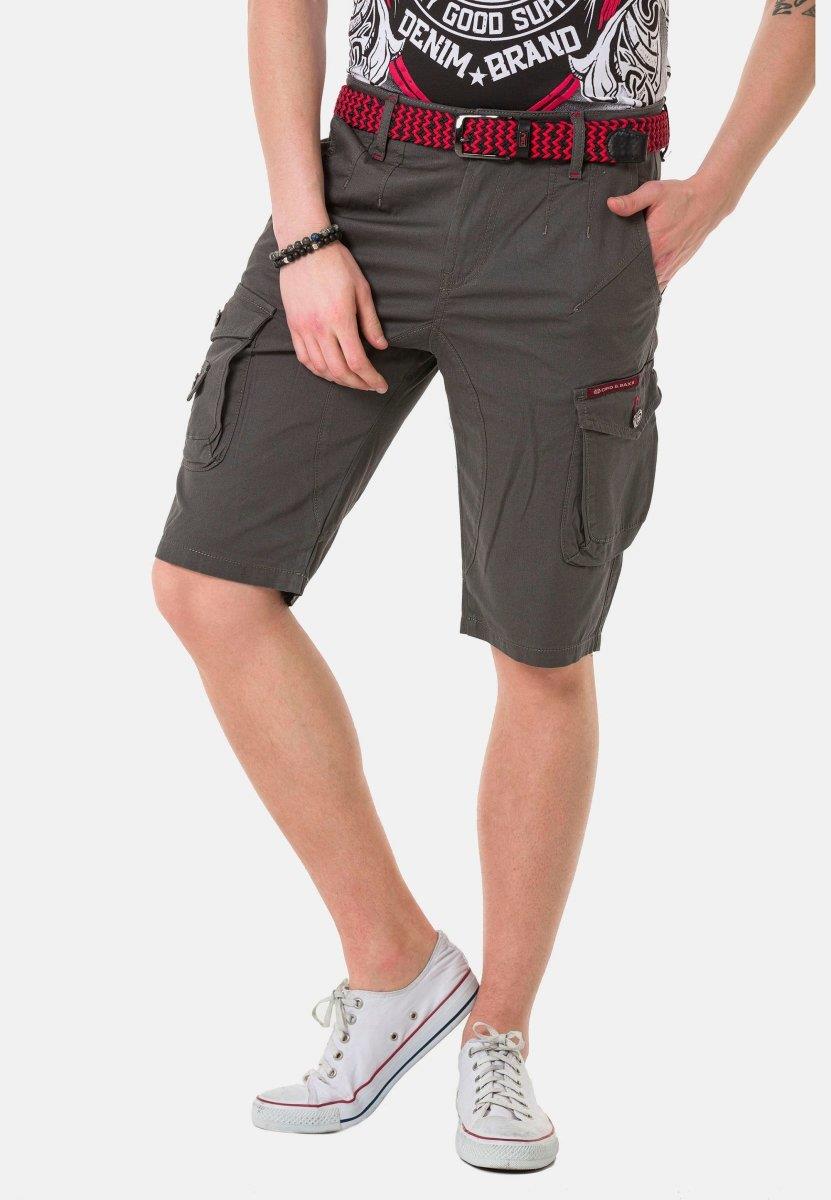 CK265 Men's Capri Shorts with practical cargo pockets