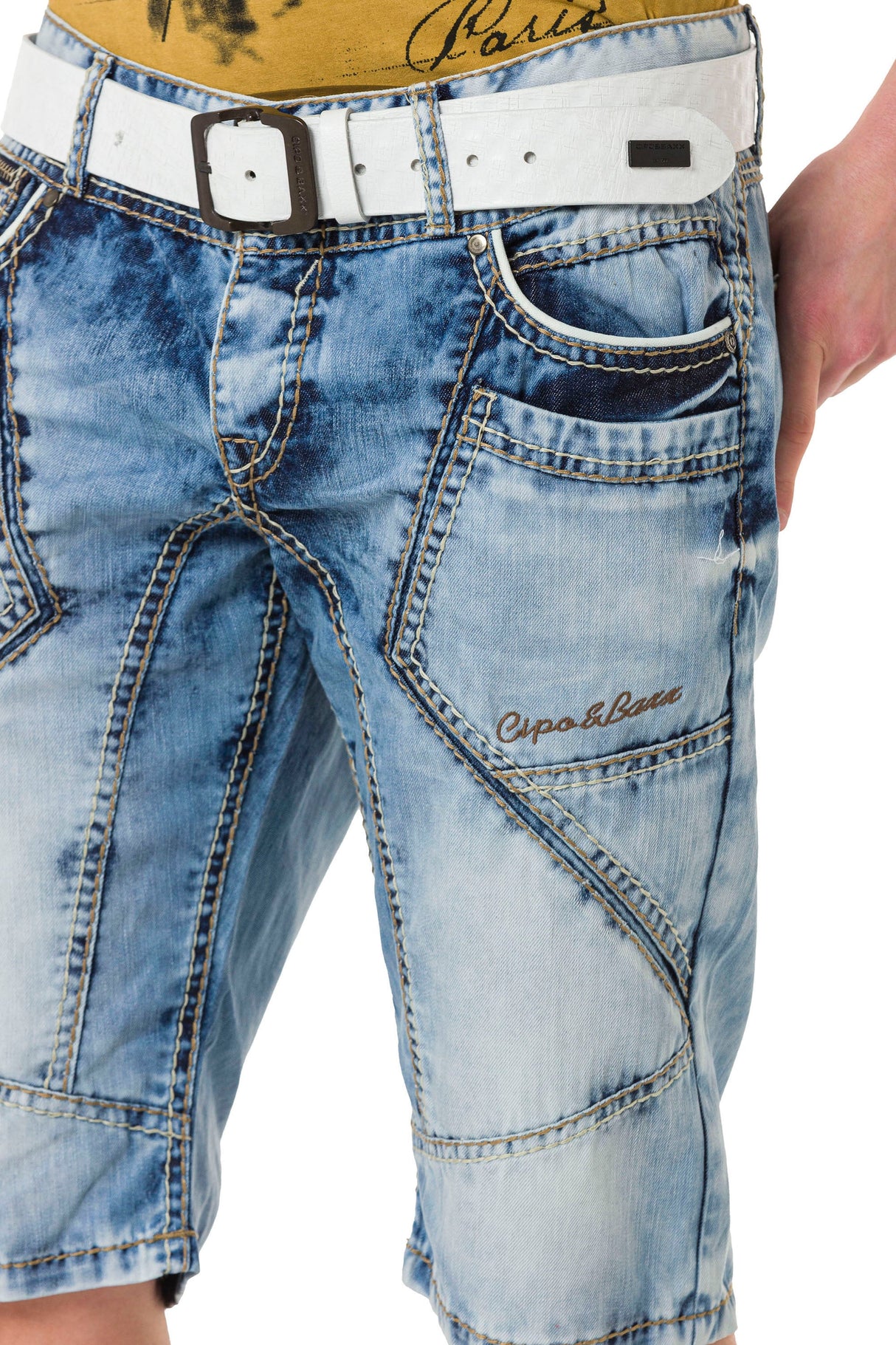 CK270 Men's Capri Shorts with eye-catching decorative stitching