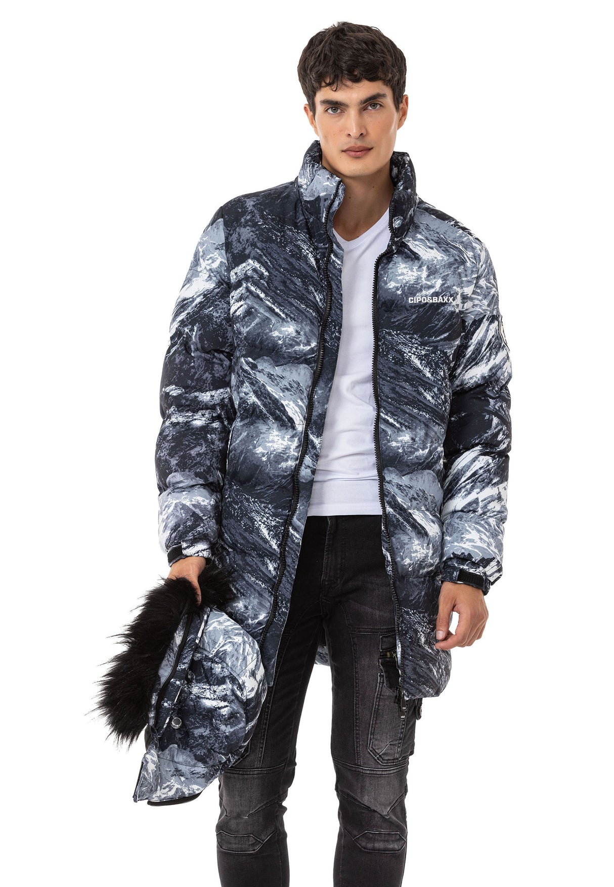 CM217 Men's Winter Jacket – Long Cut | Warmly lined with fur hood & eye-catching design