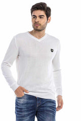 CP242 Men's V-neck sweater – Modern knit sweater for style-conscious men
