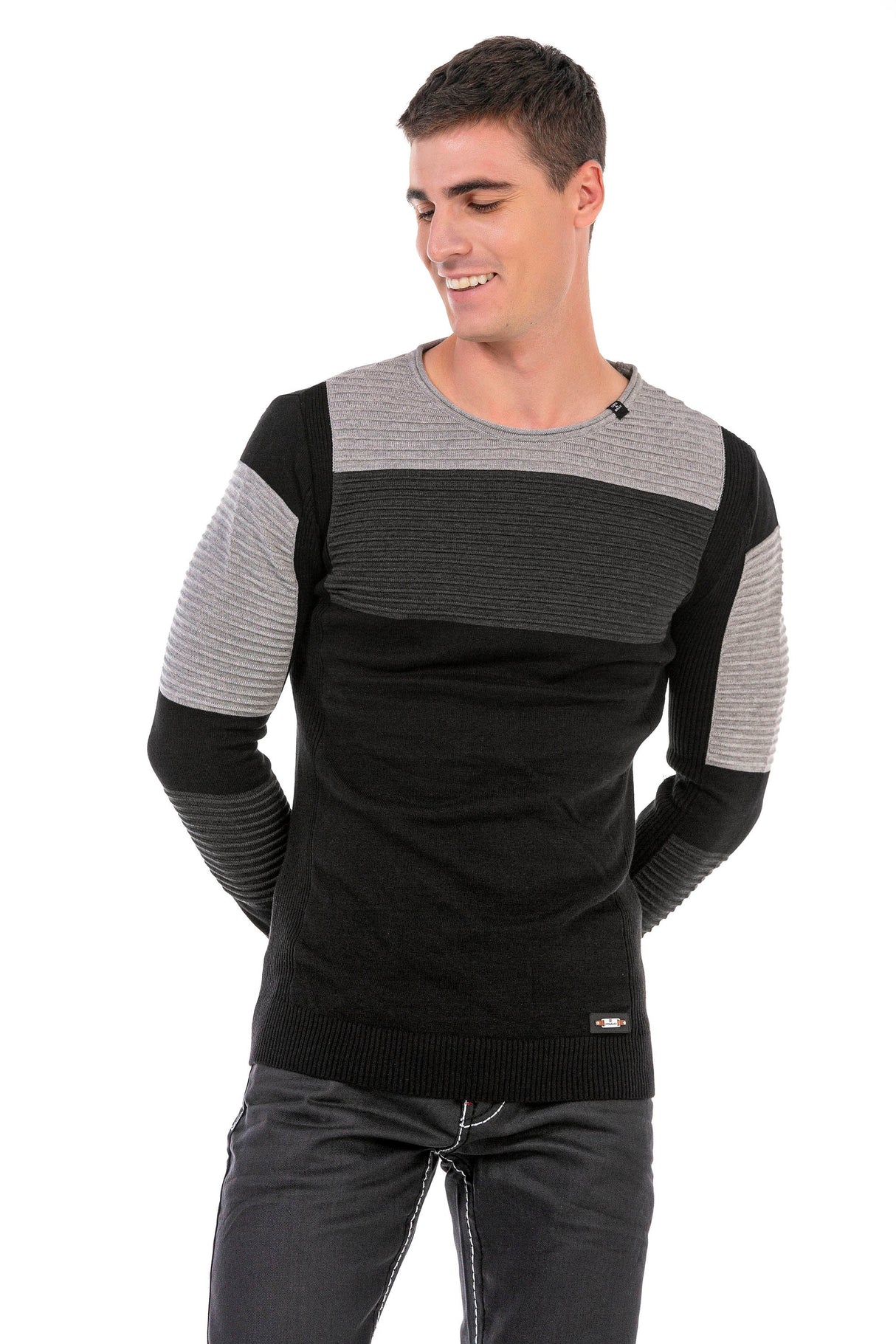 CP247 MEN'S SWEATER