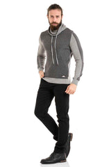 CP264 Men's Sweater